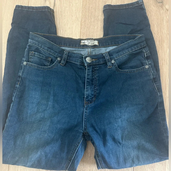 Free People Denim - Soft Free People Fabulous Jeans 20% off